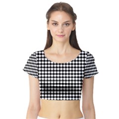 Black And White Scallop Repeat Pattern Short Sleeve Crop Top