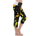 Floating Capri Yoga Leggings View3