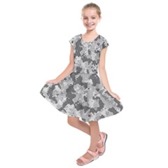 Camouflage Patterns Kids  Short Sleeve Dress by BangZart