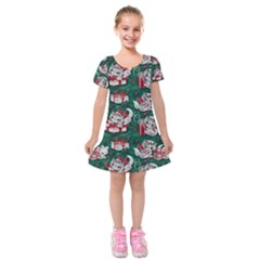 Christmas Kittens Kids  Short Sleeve Velvet Dress by futuristicnostalgia