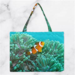 Clownfish 3 Medium Tote Bag by trendistuff
