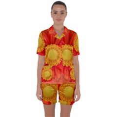 Flower Plant Petal Summer Color Satin Short Sleeve Pyjamas Set by Sapixe