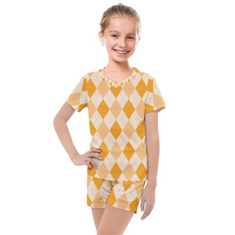 Argyle Pattern Seamless Design Kids  Mesh Tee And Shorts Set by Sapixe