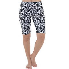 Soft Pattern Repeat Monochrome Cropped Leggings  by Pakrebo