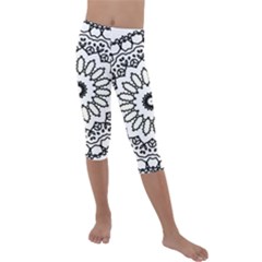 Mandala Kaleidoscope Arts Kids  Lightweight Velour Capri Leggings 