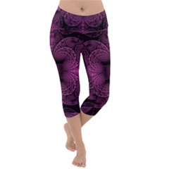 Fractal Magenta Pattern Geometry Lightweight Velour Capri Yoga Leggings