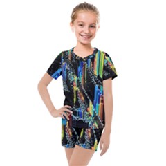 Abstract 3d Blender Colorful Kids  Mesh Tee And Shorts Set