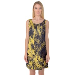 Artistic Yellow Background Sleeveless Satin Nightdress