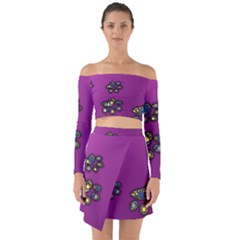 Footprints Paw Animal Track Foot Off Shoulder Top With Skirt Set by HermanTelo