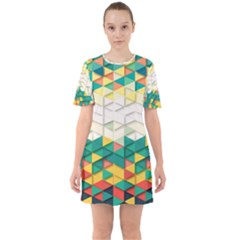 Background Triangle Sixties Short Sleeve Mini Dress