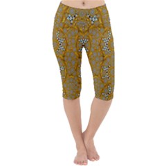 A Star In Golden Juwels Lightweight Velour Cropped Yoga Leggings by pepitasart