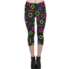 Geometric Seamless Pattern Capri Leggings 