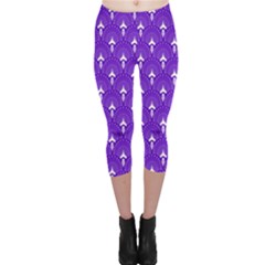 White And Purple Art-deco Pattern Capri Leggings  by Dushan