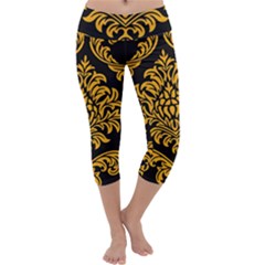 Finesse  Capri Yoga Leggings by Sobalvarro