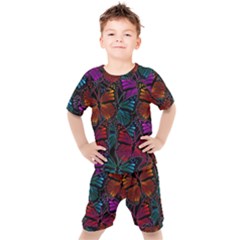 Colorful Monarch Butterfly Pattern Kids  Tee And Shorts Set by SpinnyChairDesigns