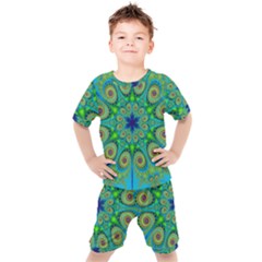 Peacock Mandala Kaleidoscope Arabesque Pattern Kids  Tee And Shorts Set by SpinnyChairDesigns