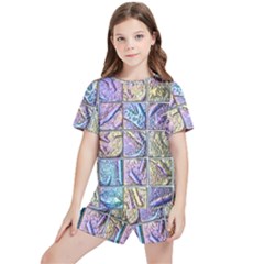 Tiles Cbdoilprincess 9bce4aa2-e68c-4f2b-9a83-c8e38fcd4516 Kids  Tee And Sports Shorts Set