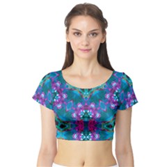Peacock2 Short Sleeve Crop Top