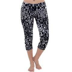 Black And White Modern Abstract Design Capri Yoga Leggings by dflcprintsclothing