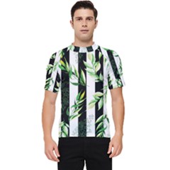 Minimal Stripes Pattern Men s Short Sleeve Rash Guard