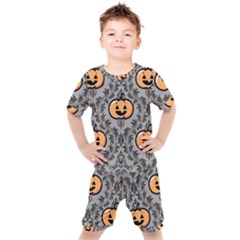 Pumpkin Pattern Kids  Tee And Shorts Set by NerdySparkleGoth