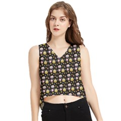 Shiny Pumpkins On Black Background V-neck Cropped Tank Top by SychEva