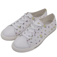 Magic Pattern  Men s Low Top Canvas Sneakers