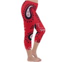 Floral pattern paisley style Paisley print.  Capri Winter Leggings  View3