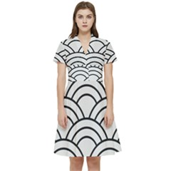 Black And White Pattern Short Sleeve Waist Detail Dress