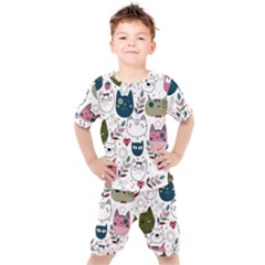 Pattern With Cute Cat Heads Kids  Tee And Shorts Set by Jancukart