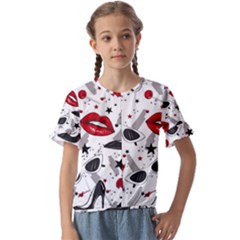 Red Lips Black Heels Pattern Kids  Cuff Sleeve Scrunch Bottom Tee