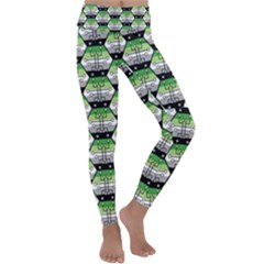 Hackers Town Void Mantis Hexagon Aromantic Pride Flag Kids  Lightweight Velour Classic Yoga Leggings by WetdryvacsLair