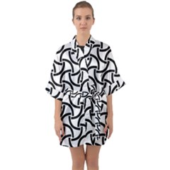 Background-black White Half Sleeve Satin Kimono 