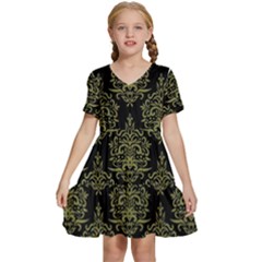 Black And Green Ornament Damask Vintage Kids  Short Sleeve Tiered Mini Dress by ConteMonfrey