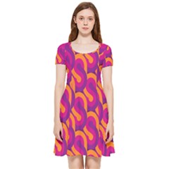 Retro-pattern Inside Out Cap Sleeve Dress by nateshop