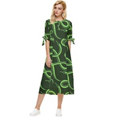 Snakes Seamless Pattern Bow Sleeve Chiffon Midi Dress