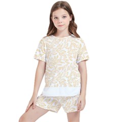 Nature Pattern T- Shirt Minimalist Leaf Line Art Illustration As A Seamless Surface Pattern Design ( Kids  Tee And Sports Shorts Set by maxcute