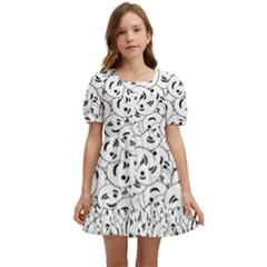 Winking Emoticon Sketchy Drawing Motif Random Pattern Kids  Short Sleeve Dolly Dress by dflcprintsclothing