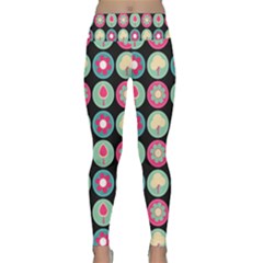 Chic Floral Pattern Lightweight Velour Classic Yoga Leggings by GardenOfOphir