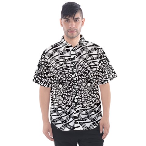 Illusions Abstract Black And White Patterns Swirls Men s Short Sleeve Shirt by Wegoenart