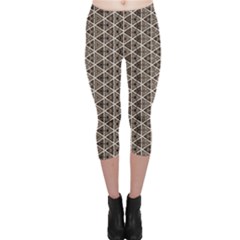 Structure Pattern Texture Hive Capri Leggings  by Bangk1t