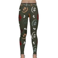 Art Halloween Pattern Creepy Design Digital Papers Classic Yoga Leggings by pakminggu