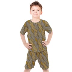 Background-batik Kids  T-shirt And Shorts Set