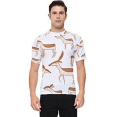 Seamless Deer Pattern Design Men s Short Sleeve Rash Guard by Hannah976