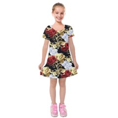 Roses Seamless Pattern Floral Kids  Short Sleeve Velvet Dress