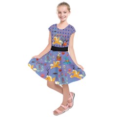 Medium Purple Polka Dots & Unicorn Pattern Kids  Short Sleeve Dress by CoolDesigns