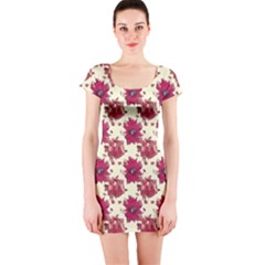 Retro 1880s Flowers Pattern 21 Short Sleeve Bodycon Dress