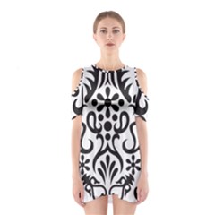 A Black And White Image Of An Ornate Design Shoulder Cutout One Piece Dress