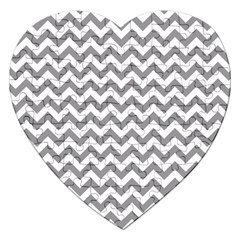 Grey And White Zigzag Jigsaw Puzzle (heart)