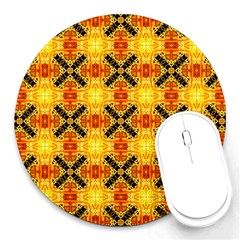 Cute Pretty Elegant Pattern 8  Mouse Pad (round)